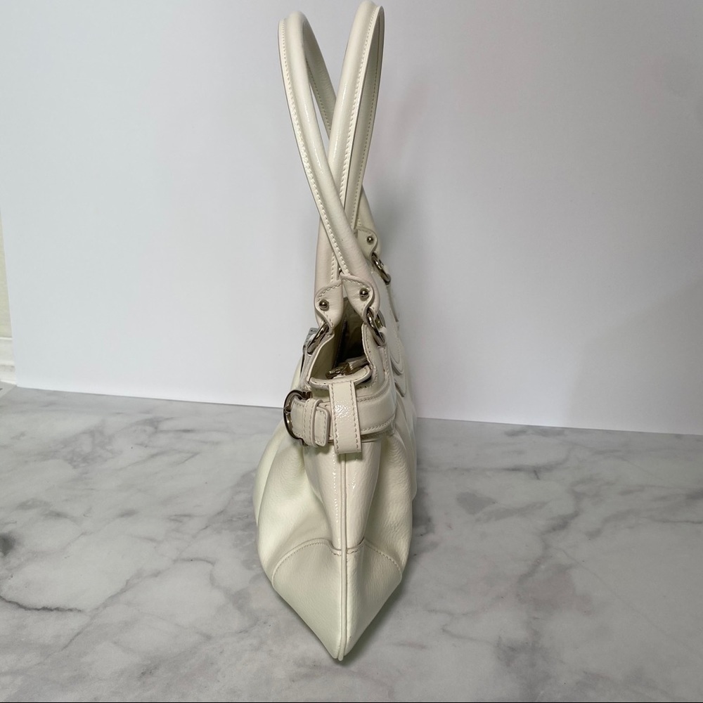 SALVATORE Ferragamo Marisa Patent Leather Handbag - Picture 9 of 16